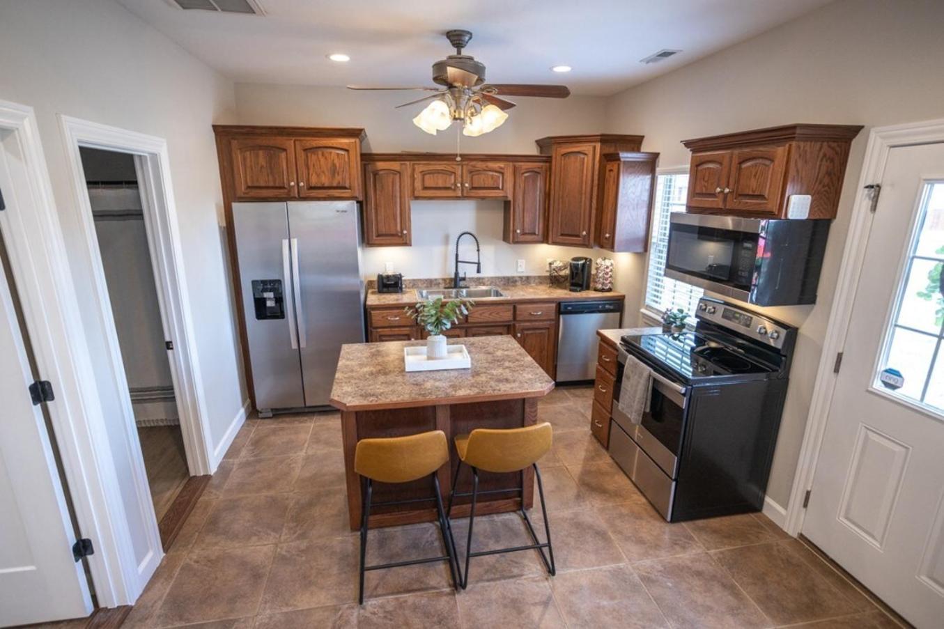 Tiny Home With Hot Tub Near Ft Leonard Wood! Waynesville Exterior photo